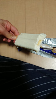 「井村屋 クリームチーズアイス 袋65ml」のクチコミ画像 by ぴのこっここさん