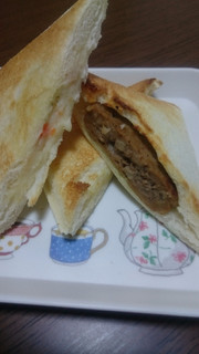 「ヤマザキ ランチパック ハンバーグとポテトサラダ 袋2個」のクチコミ画像 by banさん