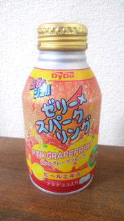 「DyDo ぷるっシュ！！ ゼリー×スパークリング ピンクグレープフルーツ 缶270g」のクチコミ画像 by かいわれ大根さん