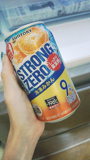 「サントリー ‐196℃ ストロングゼロ 冷凍みかん 缶350ml」のクチコミ画像 by リンネさん