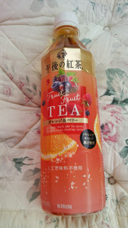 「KIRIN 午後の紅茶 Fruit×Fruit TEA オレンジ＆ベリー ペット500ml」のクチコミ画像 by 紫の上さん