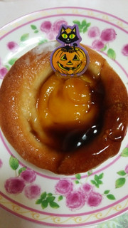 「カンテボーレ かぼちゃのプリンパン」のクチコミ画像 by 紫の上さん