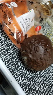 「セブン-イレブン ざくざく食感チョコもこ」のクチコミ画像 by suzuguruさん