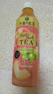 「KIRIN 午後の紅茶 Fruit×Fruit TEA ピーチ＆マスカット ペット500ml」のクチコミ画像 by 紫の上さん