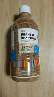 「UCC BEANS＆ROASTERS 味わいすっきりミルクラテ ペット500ml」のクチコミ画像 by あんじゅろぜさん
