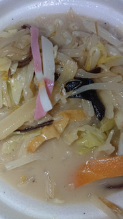「セブン-イレブン 1／2日分の野菜！ちゃんぽんスープ」のクチコミ画像 by たぬきち64さん