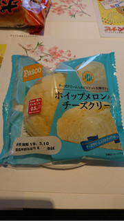 「Pasco ホイップメロンパン チーズクリーム 袋1個」のクチコミ画像 by sayakaさん