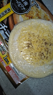 「丸大食品 湘南ピッツェリア チーズピザ 袋1枚」のクチコミ画像 by チー錦さん