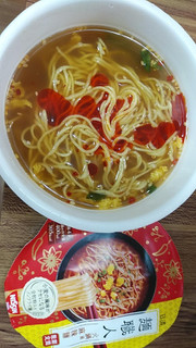 「日清食品 日清麺職人 火鍋風麻辣麺 カップ81g」のクチコミ画像 by 鉄腕子さん