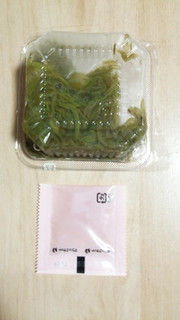 「カネリョウ海藻 細切り 梅めかぶ パック40g×3」のクチコミ画像 by あんじゅろぜさん