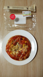 「セブン-イレブン たっぷりチーズのもっちりピザパン」のクチコミ画像 by あんじゅろぜさん