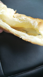 「オイシス ラ・メール チーズクリームパイ 袋3個」のクチコミ画像 by レビュアーさん