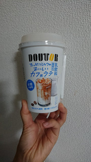 「ドトール たっぷりミルクのおいしいカフェラテ カップ270ml」のクチコミ画像 by ぴのこっここさん