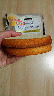 「イケダパン チーズシフォンケーキ 袋1個」のクチコミ画像 by あんじゅろぜさん