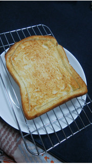 「神戸屋 朝からさっくり食パン 袋2枚」のクチコミ画像 by しろねこエリーさん