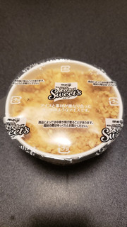 「明治 エッセル スーパーカップ Sweet’s タピオカ紅茶ラテ カップ172ml」のクチコミ画像 by ムーコさん