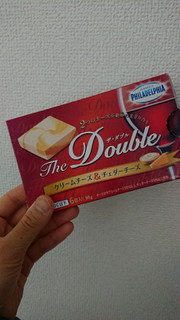 「クラフト フィラデルフィア The Double クリームチーズ＆チェダーチーズ 箱6個」のクチコミ画像 by ぴのこっここさん