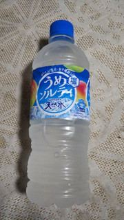 「サントリー サントリー天然水 はちみつうめソルティ ペット540ml」のクチコミ画像 by ビニママさん