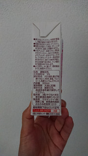 「ヤクルト 調製豆乳 国産大豆使用 パック200ml」のクチコミ画像 by ぴのこっここさん