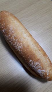 「ローソン マチノパン おいもとバターのフランスパン」のクチコミ画像 by レビュアーさん