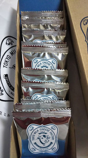 「東京ミルクチーズ工場 ソルト＆カマンベールクッキー 箱10枚」のクチコミ画像 by なんやかんやさん