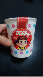 「ヤマザキ ミルキークリームカップケーキ」のクチコミ画像 by しろねこエリーさん