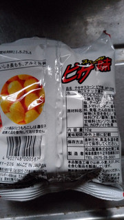 「松山製菓 テキサスコーン ピザ味 袋10g」のクチコミ画像 by 久やんさん