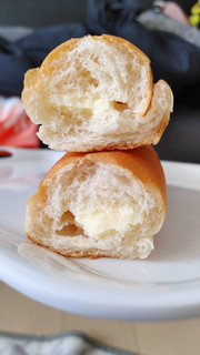 「ヤマザキ バトネドゥパン ミルククリーム 袋1個」のクチコミ画像 by レビュアーさん