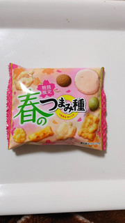 「亀田製菓 春のつまみ種 袋115g」のクチコミ画像 by レビュアーさん