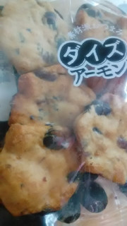 「三幸製菓 ダイズとアーモンド 袋108g」のクチコミ画像 by みゃりちさん