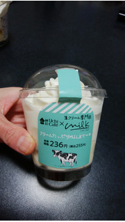 「ローソン Uchi Cafe’×生クリーム専門店Milk クリームたっぷりMILKケーキ」のクチコミ画像 by しろねこエリーさん