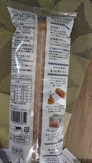 「Pasco 窯焼きパスコ 国産小麦のミニバゲット 全粒粉入り 袋1個」のクチコミ画像 by なんやかんやさん