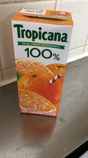 「トロピカーナ 100％ オレンジ パック250ml」のクチコミ画像 by なでしこ5296さん