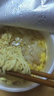 「マルちゃん いつもの一杯 ワンタン麺 鶏だし塩そば カップ95g」のクチコミ画像 by なでしこ5296さん