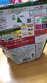 「日清シスコ ごろグラ 糖質40％オフ 彩り果実 袋300g」のクチコミ画像 by なでしこ5296さん