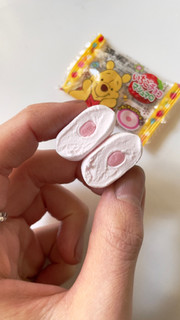 「エイワ いちごチョコマシュマロ 袋1個」のクチコミ画像 by 芋っさんさん