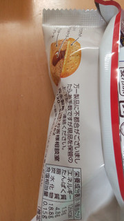 「森永製菓 100THマリービスケットサンドアイス キャラメル 袋65ml」のクチコミ画像 by はるなつひさん