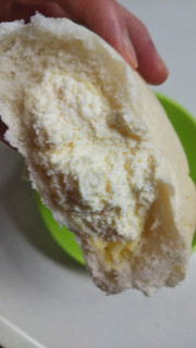 「ヤマザキ カスタードクリームパン 一個」のクチコミ画像 by なんやかんやさん