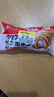 「ヤマザキ クリスピーサンホルン いちごミルクホイップ 袋1個」のクチコミ画像 by Monakaさん
