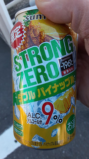 「サントリー ‐196℃ ストロングゼロ Wパイナップル 缶350ml」のクチコミ画像 by Taresuさん