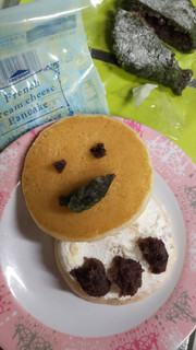 「シャトレーゼ フランス産クリームチーズパンケーキ」のクチコミ画像 by minorinりん さん