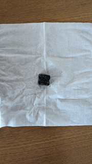 「有楽製菓 真っ黒なブロックサンダー 袋42g」のクチコミ画像 by Monakaさん