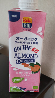 「ON THE GO アーモンドミルク 無糖 パック250ml」のクチコミ画像 by minorinりん さん