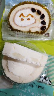 「ローソン Uchi Cafe’ × Milk ぎゅっと練乳ロールケーキ」のクチコミ画像 by minorinりん さん