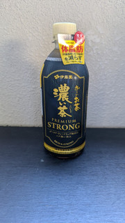 「伊藤園 お～いお茶 濃い茶 PREMIUMSTRONG 470ml」のクチコミ画像 by Monakaさん