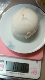 「花畑牧場 生モッツァレラ 100g」のクチコミ画像 by minorinさん