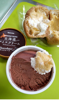 「セイコーマート Secoma 北海道アイスクリーム チョコレート カップ110ml」のクチコミ画像 by minorinりん さん