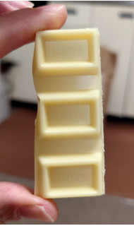 「ロッテ ガーナ ホワイトチョコレート 箱45g」のクチコミ画像 by ももたろこさん