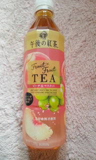 「KIRIN 午後の紅茶 Fruit×Fruit TEA ピーチ＆マスカット ペット500ml」のクチコミ画像 by ゆきおくんさん
