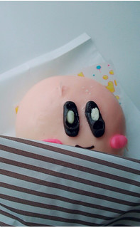 「ローソン カービィまん マキシムチキントマト味」のクチコミ画像 by わっちょんさん